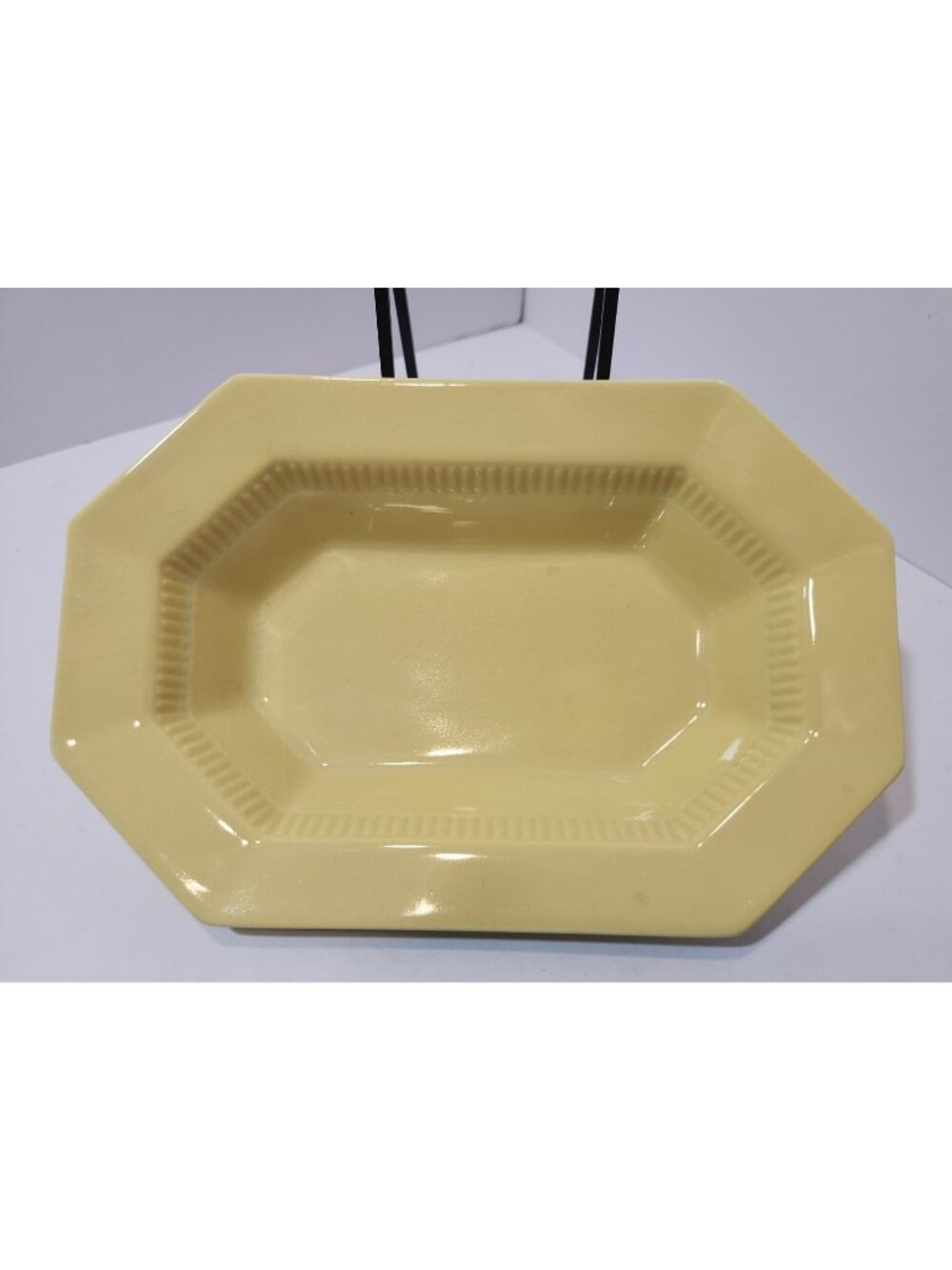 Vtg Independence Ironstone Octagon Daffodil Yellow Serving Dish 9.5"
